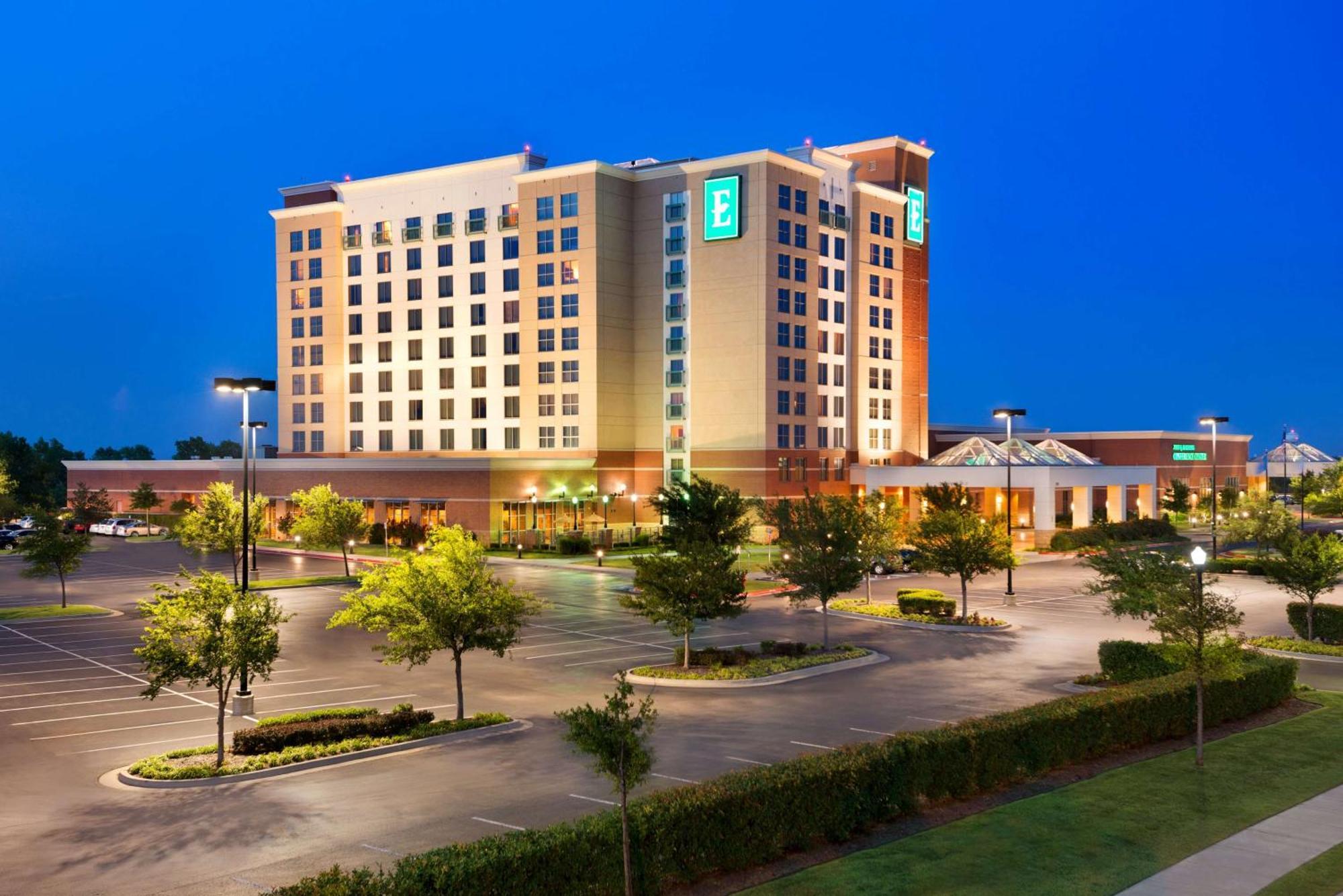 Embassy Suites By Hilton Norman Hotel & Conference Center Exterior photo